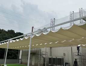경기도 고양시 유명 골프장펑팅 연습장 입니다.금속작업이 힘들었던 공사 였습니다.(우천으로 ~ㅎ)하지만 고생한 보람은꼭 있는 듯 합니다.^^&nbsp;